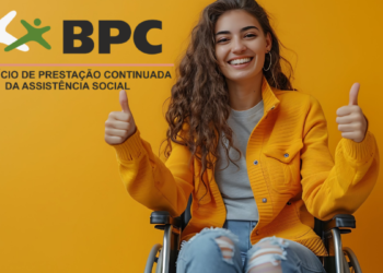 Jovem cadeirante vibrando com Benefício de Prestação Continuada BPC.