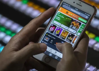 Governo irá vetar uso de recursos do Bolsa Família para uso em aplicativos de apostas