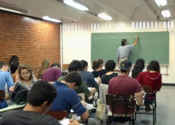 Aposentadoria para professor, quais as regras