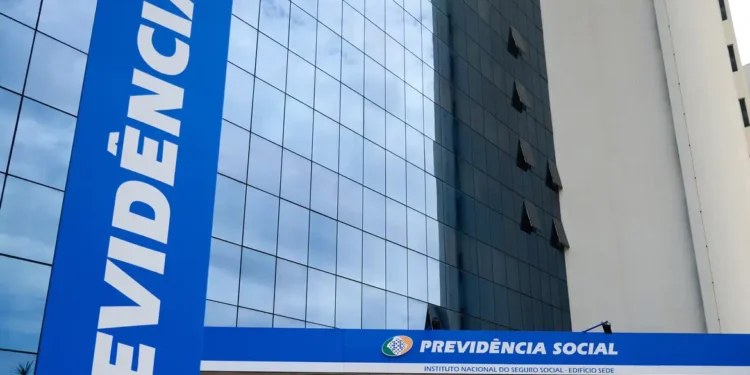 Lista de profissões que tem direito a aposentadoria especial