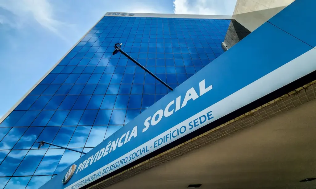 Houve um aumento de 62% das concessões do benefício.