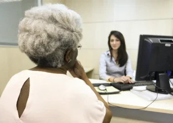 Regras para se aposentar em 2025. Imagem: Agência Brasil.