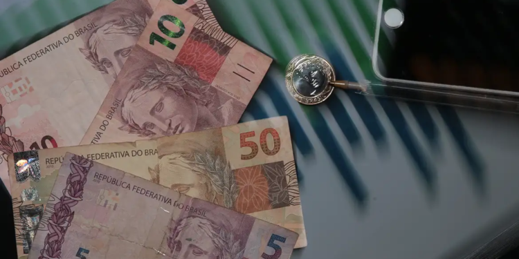 Para quem ainda não participou do Feirão, o processo é bem simples, e é feito através do site ou aplicativo do Serasa. Imagem: Serasa. Imagem: Agência Brasil