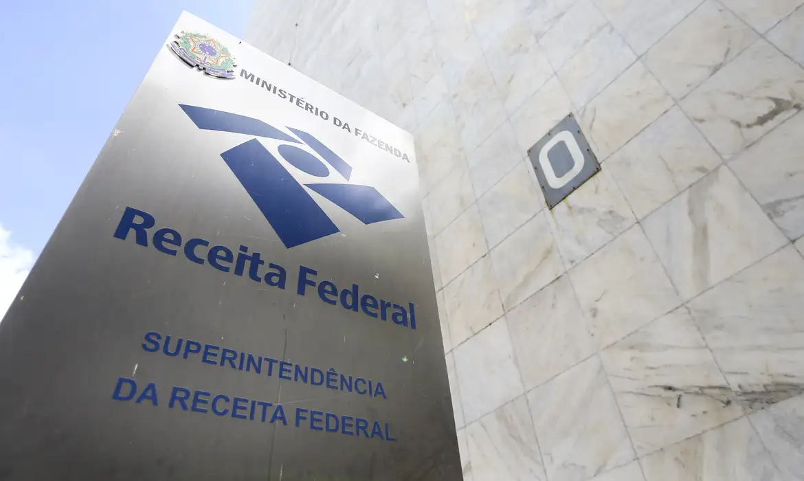 Sistema eletrônico da Receita Federal. Imagem: Agência Brasil.