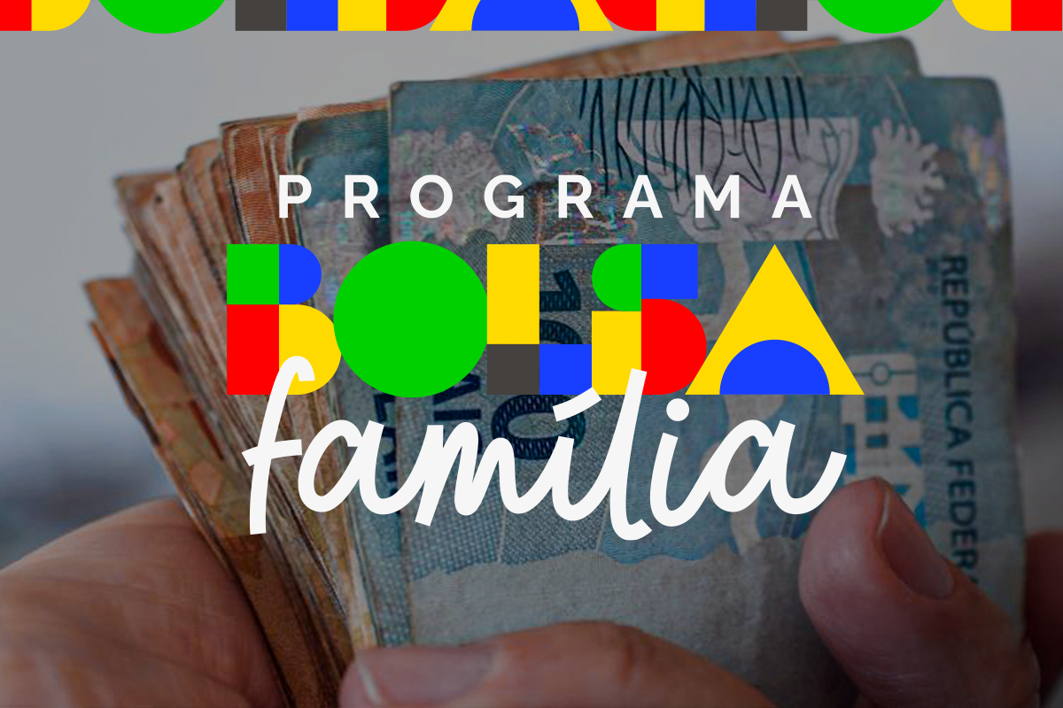 Pagamento liberado do Bolsa Família com dinheiro em mãos