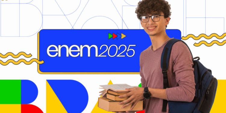 Jovem estudante sorridente segurando livros e mochila, simbolizando preparação para o Enem 2025