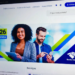 Duas pessoas sorrindo usam tablets em banner Receita Federal com anúncio Imposto de Renda 2026