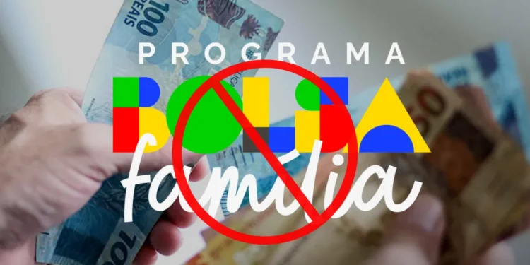 Imagem mostrando cédulas de dinheiro e referência ao bloqueio do Bolsa Família