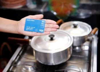 Cartão Prato Cheio, oferecendo benefícios ampliados com 18 parcelas e novos beneficiários em junho.