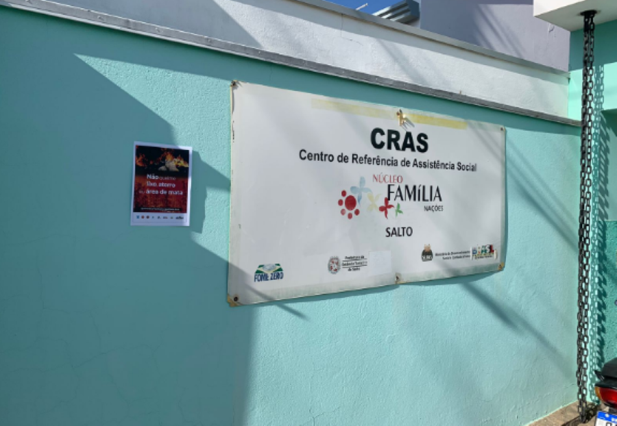 Cartaz sobre as visitas domiciliares do CRAS Salto para atualização de dados neste sábado (14).