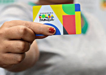 Cartão do programa Bolsa Família.