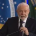 Lula discursando sobre o futuro do Bolsa Família, destacando a importância da evolução das políticas públicas