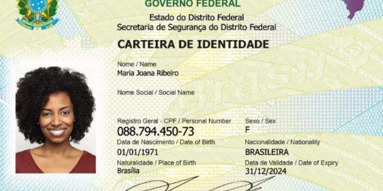 Nova Carteira de Identidade Brasileira com CPF unificado.