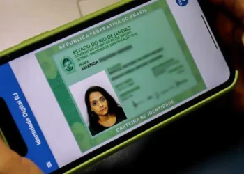 Exemplo de carteira de identidade digital brasileira no celular