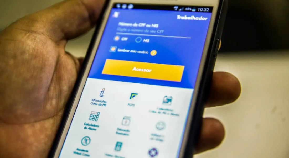 Aplicativo FGTS com tela de login mostrando opção de acesso