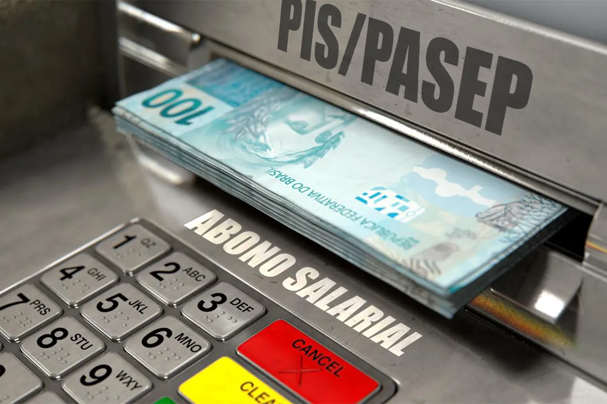 Saque de Abono Salarial PIS/PASEP em Dinheiro Pilha de cédulas de 100 reais saindo de caixa eletrônico com teclado e texto PIS/PASEP abono salarial.