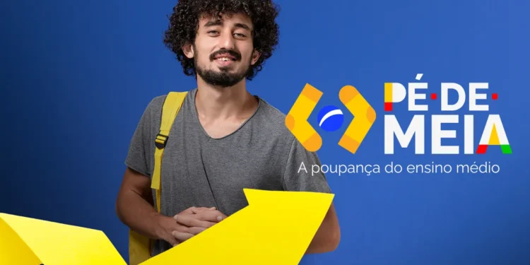 Jovem estudante com mochila amarela e seta apontando para logo Pé-de-Meia contra fundo azul