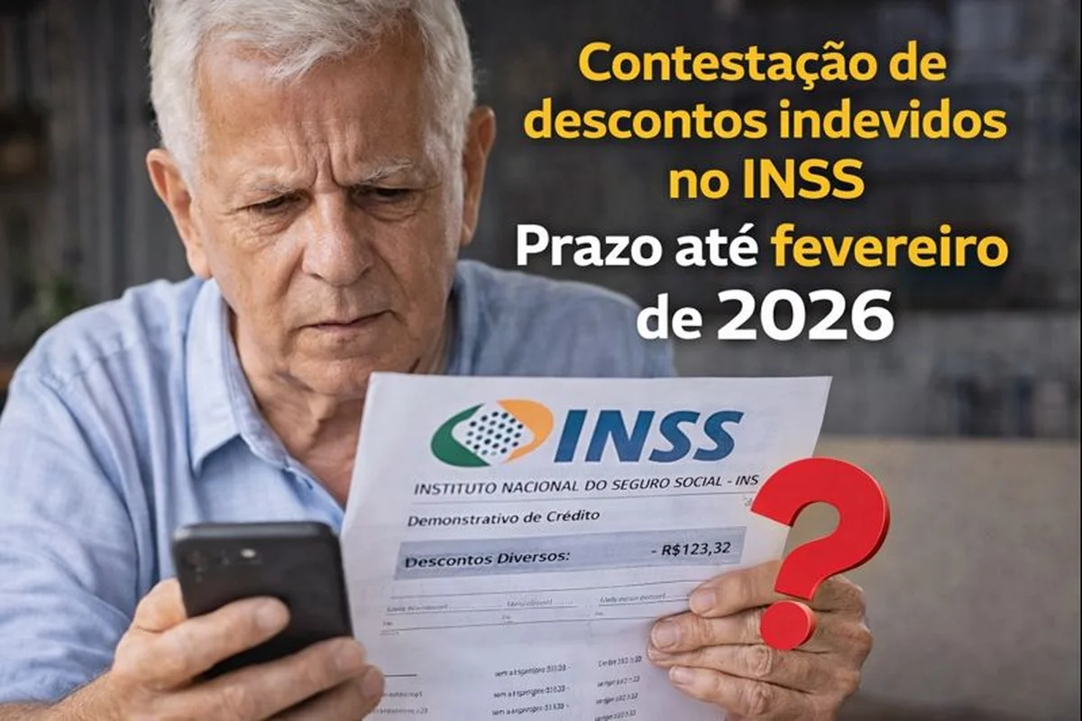 Documentação necessária para contestar descontos INSS 2026. Idoso analisando o extrato do INSS, com uma expressão de preocupação, e questionando descontos indevidos.