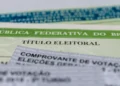 Título eleitoral da República Federativa do Brasil sobre comprovante de votação das eleições gerais.