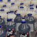 Diversas embalagens de produtos de limpeza Ypê expostas em prateleira