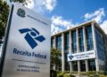 Placa e prédio da Receita Federal, que negou vazamento de dados de seus sistemas
