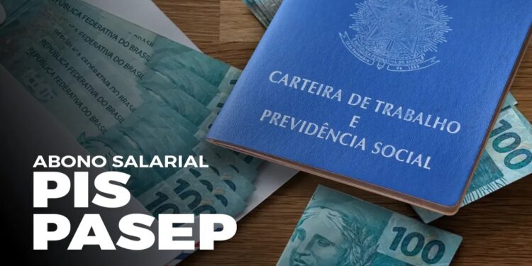 Carteira de trabalho azul sobre cédulas de 100 reais com a inscrição PIS/Pasep, ilustrando as cotas do antigo fundo