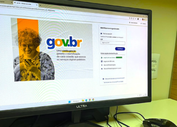 Tela de login gov.br com destaque para opções de identificação digital.