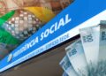Montagem com a fachada da Previdência Social e notas de cem reais, ilustrando o fim da revisão da vida toda no INSS