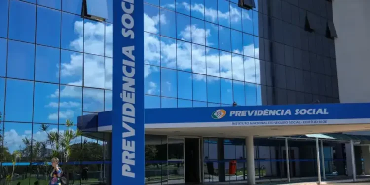 Sede do INSS com nome "Previdência Social" destacado.