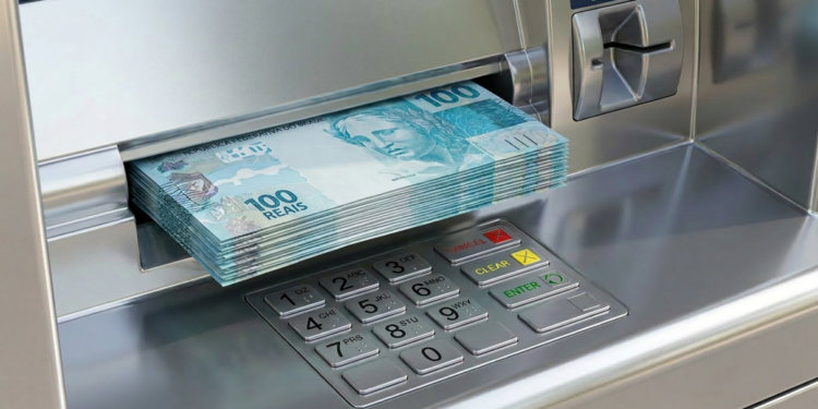 Arte sobre o abono salarial, com a identificação do programa aplicada sobre uma carteira de trabalho e cédulas de cem reais.