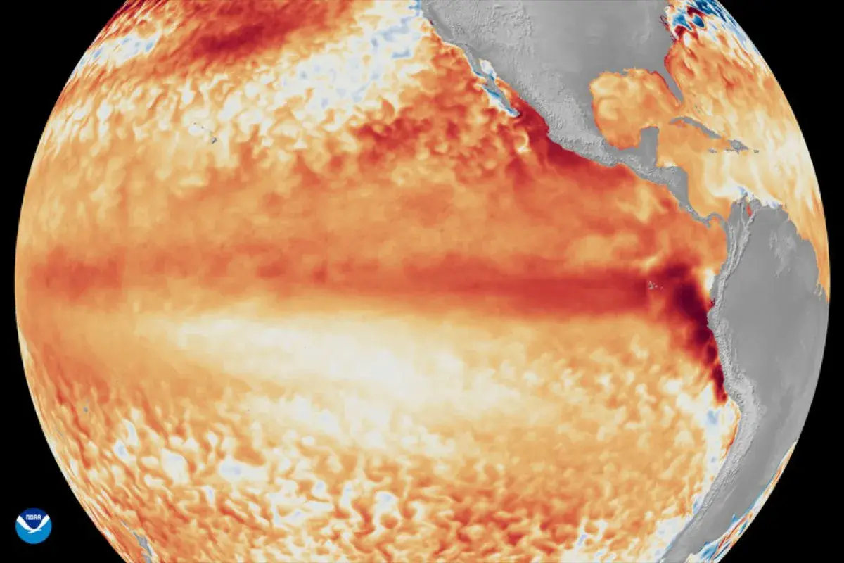 El Niño ativo no Pacífico com possibilidade de ganhar força até o fim de 2026.