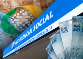 Imagem ilustrativa com a fachada da Previdência Social, o logotipo do INSS e cédulas de real, em referência ao benefício para mulheres afastadas por violência doméstica